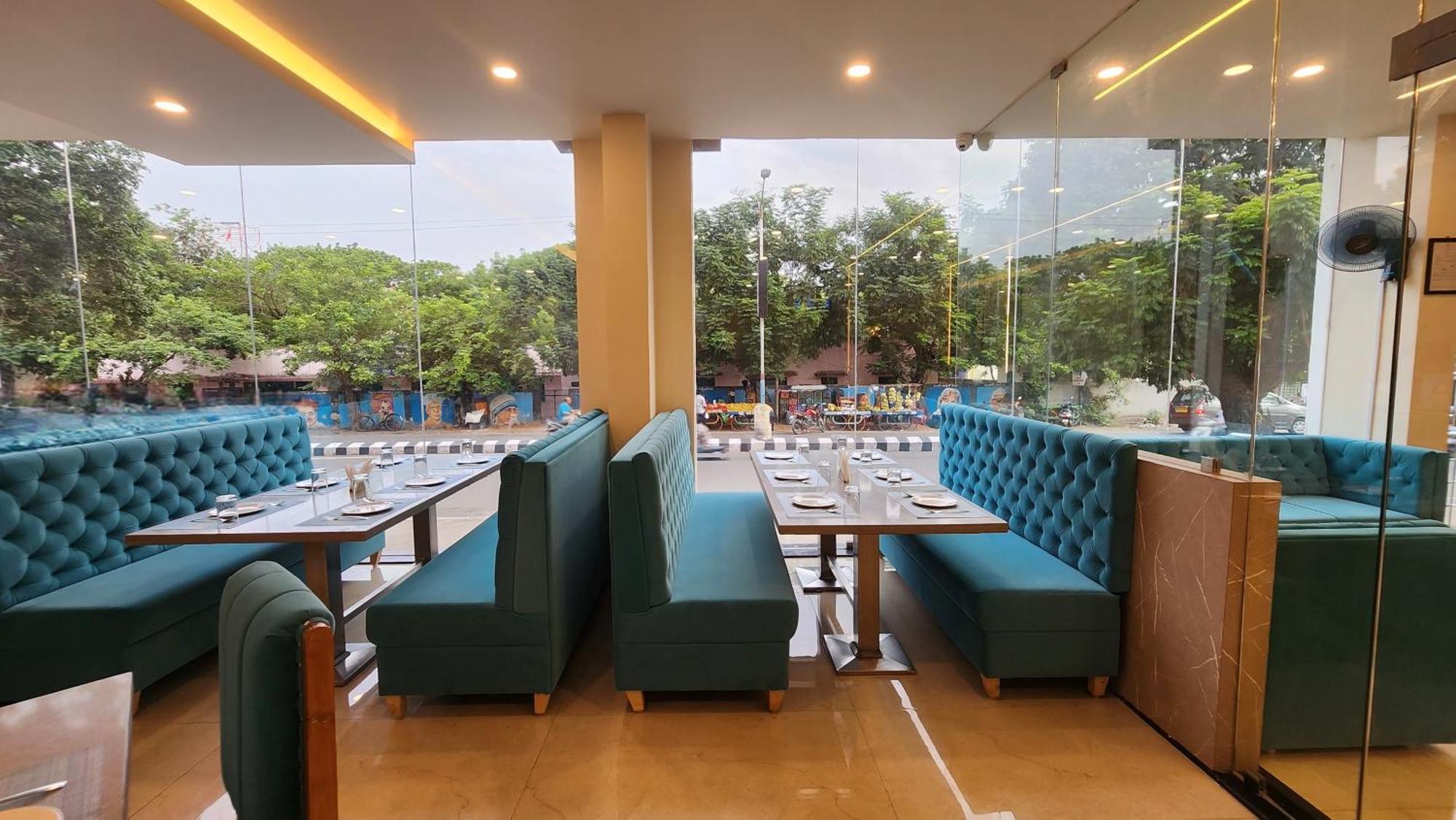 Hotel Janas Tirupati Kültér fotó